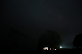 БТА в ночном тумане, куполу так и не суждено открыться в эту ночь