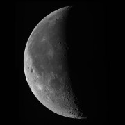 Moon_2009-06-17.jpg